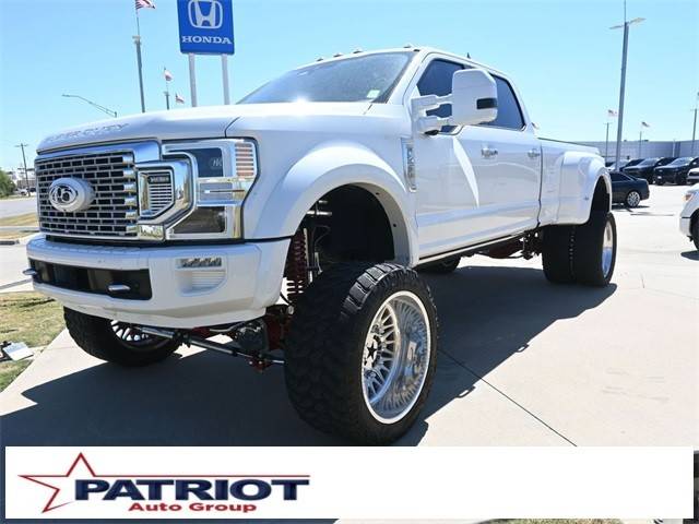 2020 Ford F-450 Super Duty Limited 4WD photo