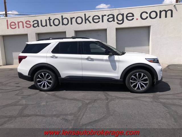 2020 Ford Explorer ST 4WD photo