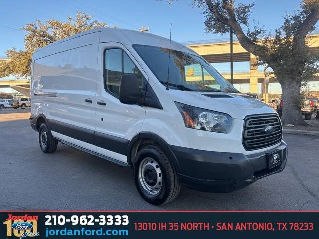 2018 Ford Transit Van  RWD photo