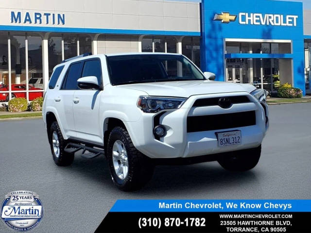 2019 Toyota 4Runner SR5 4WD photo