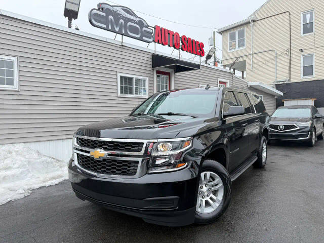 2019 Chevrolet Suburban LT 4WD photo