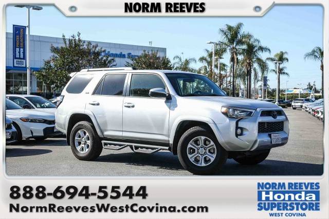 2019 Toyota 4Runner SR5 RWD photo