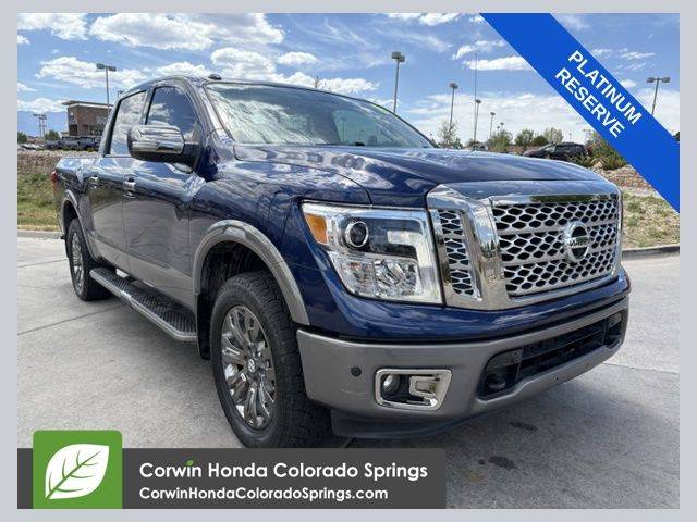 2018 Nissan Titan Platinum Reserve 4WD photo