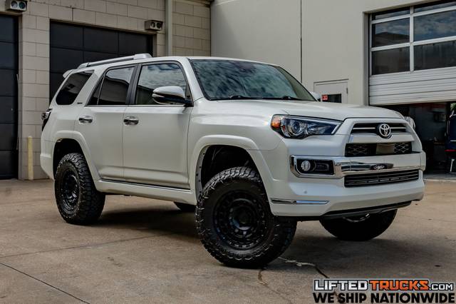 2020 Toyota 4Runner Limited 4WD photo
