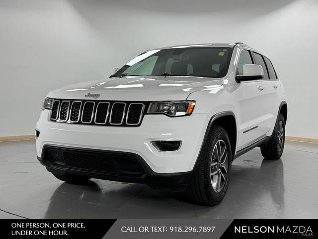 2020 Jeep Grand Cherokee Laredo E 4WD photo