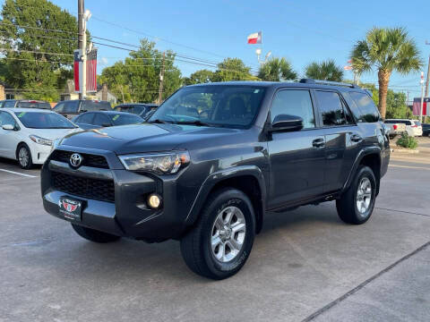 2019 Toyota 4Runner SR5 4WD photo