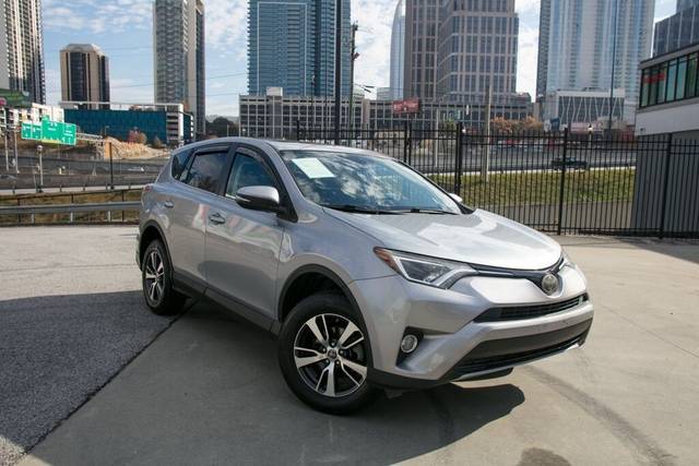 2018 Toyota RAV4 XLE AWD photo