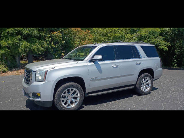 2015 GMC Yukon SLE RWD photo