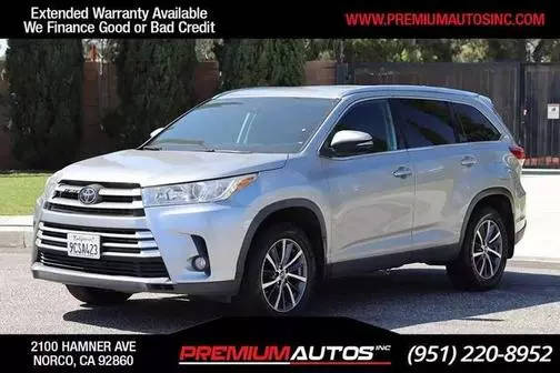 2019 Toyota Highlander XLE AWD photo