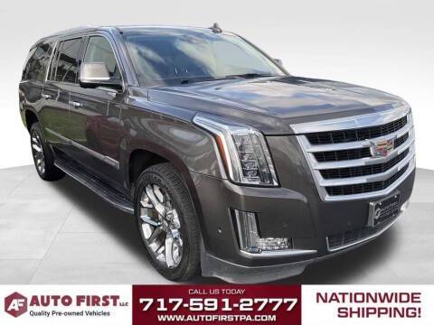 2020 Cadillac Escalade ESV Luxury 4WD photo