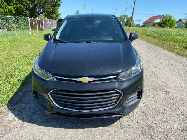 2020 Chevrolet Trax LS FWD photo