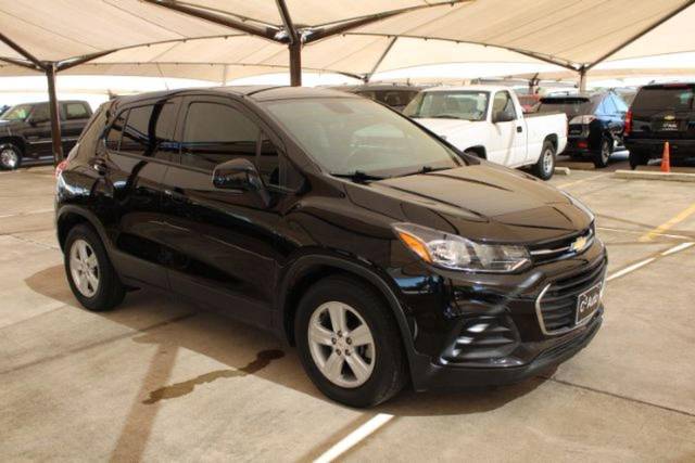 2020 Chevrolet Trax LS FWD photo