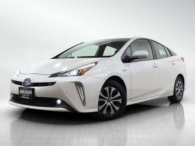 2020 Toyota Prius LE AWD photo