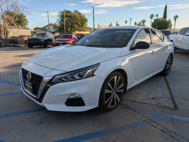 2020 Nissan Altima 2.5 SR FWD photo