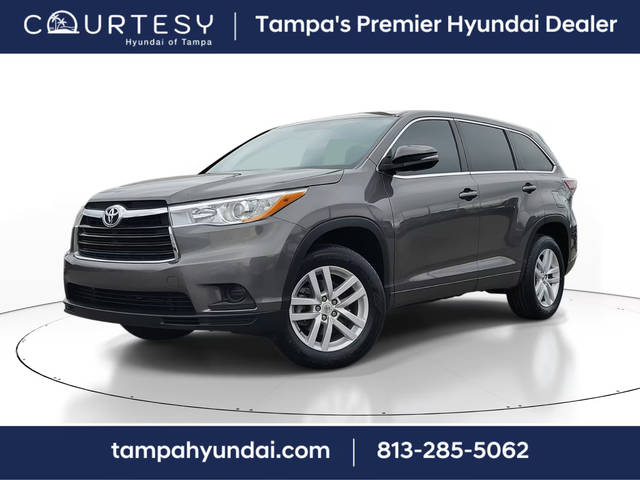 2015 Toyota Highlander LE FWD photo