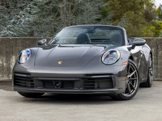 2020 Porsche 911 Carrera 4 AWD photo