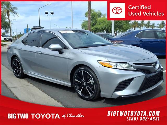 2020 Toyota Camry XSE FWD photo