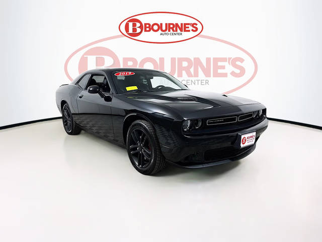 2019 Dodge Challenger SXT AWD photo