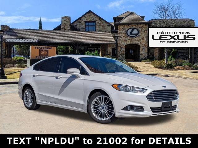 2015 Ford Fusion SE FWD photo