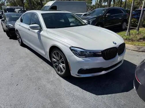 2018 BMW 7 Series 740i RWD photo