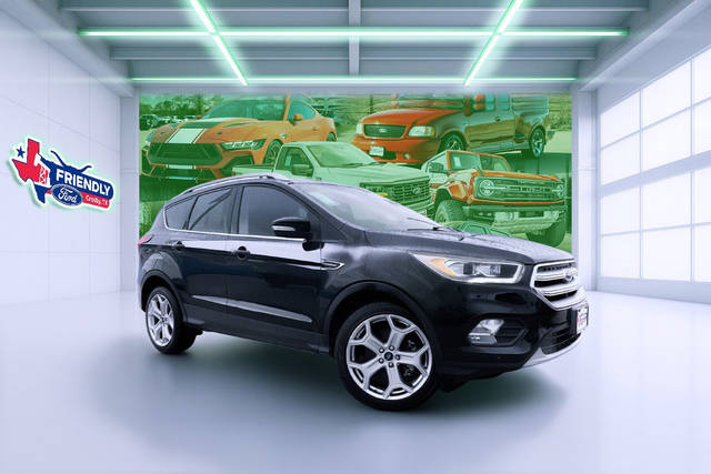 2019 Ford Escape Titanium FWD photo