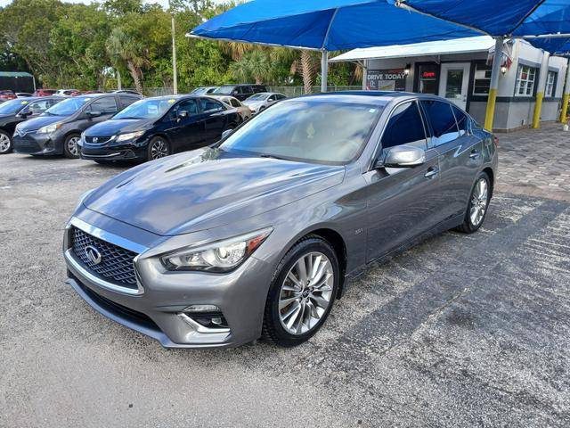 2020 Infiniti Q50 3.0t LUXE RWD photo