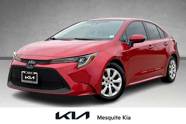 2020 Toyota Corolla LE FWD photo