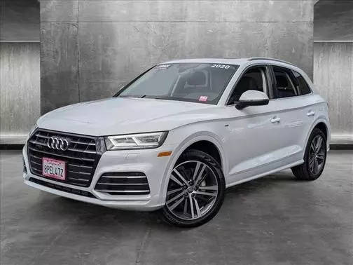 2020 Audi Q5 Premium Plus AWD photo