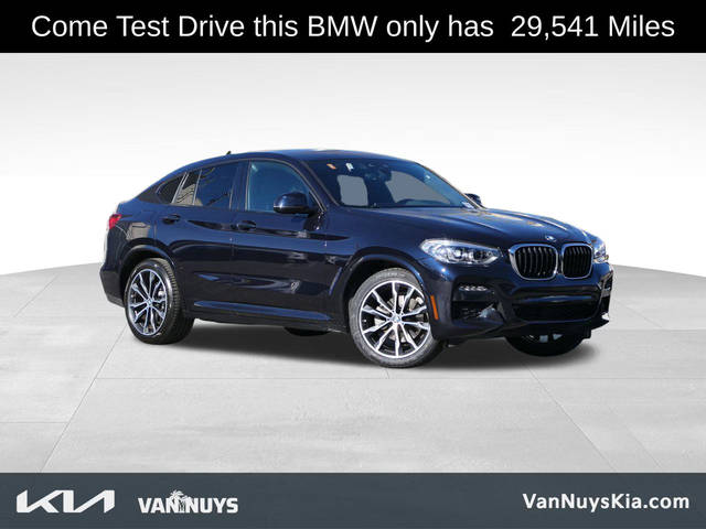 2020 BMW X4 xDrive30i AWD photo