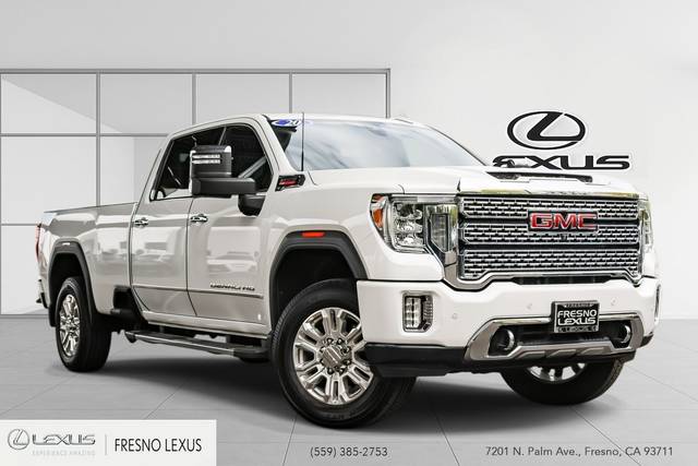 2020 GMC Sierra 2500HD Denali 4WD photo