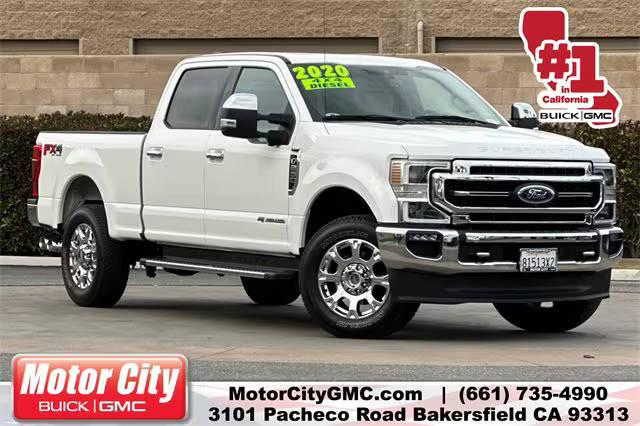 2020 Ford F-250 Super Duty LARIAT 4WD photo