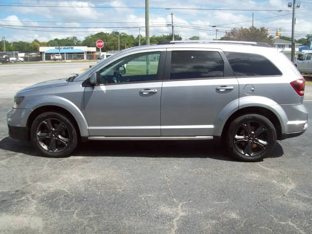 2018 Dodge Journey Crossroad AWD photo