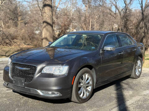 2019 Chrysler 300 Limited AWD photo