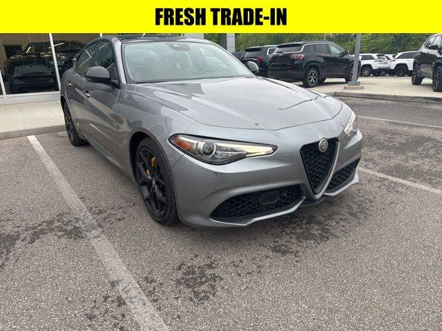 2020 Alfa Romeo Giulia Sport AWD photo