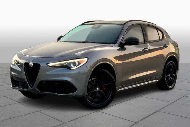 2020 Alfa Romeo Stelvio Sport RWD photo