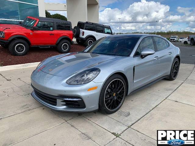 2020 Porsche Panamera 4S AWD photo