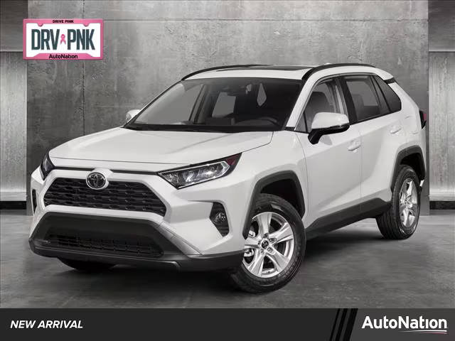 2020 Toyota RAV4 XLE FWD photo