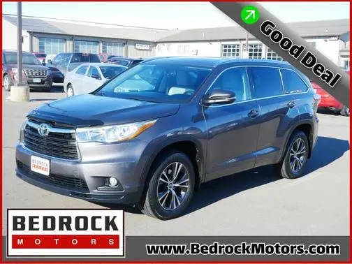 2016 Toyota Highlander XLE AWD photo