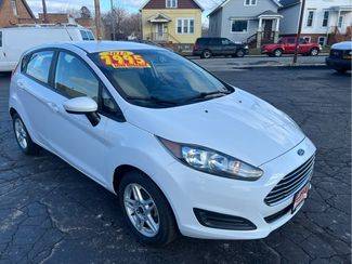 2018 Ford Fiesta SE FWD photo