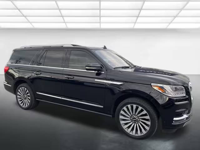 2020 Lincoln Navigator L Reserve 4WD photo