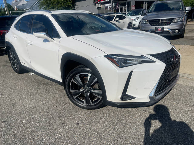 2020 Lexus UX UX 250h AWD photo