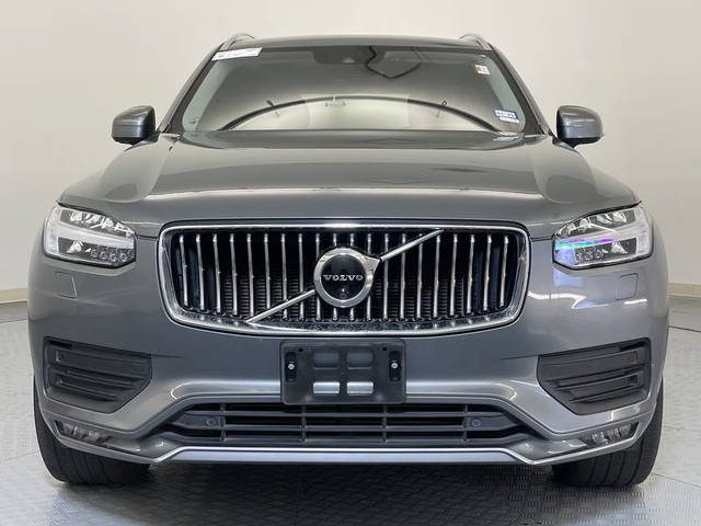 2020 Volvo XC90 Momentum AWD photo