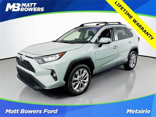 2020 Toyota RAV4 XLE Premium FWD photo