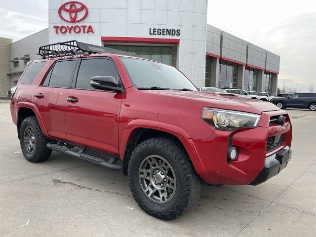 2020 Toyota 4Runner Venture 4WD photo