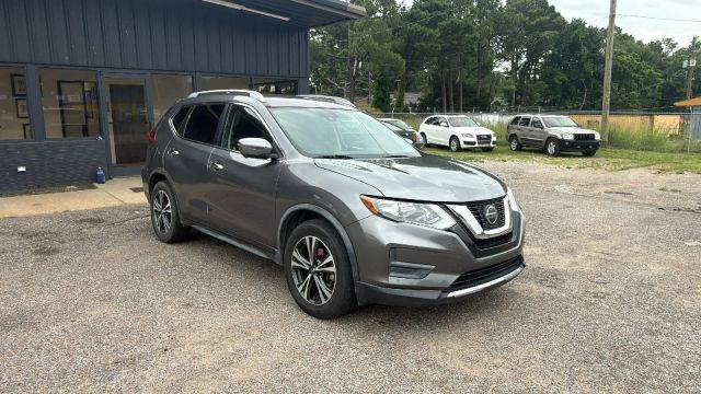 2020 Nissan Rogue SV FWD photo
