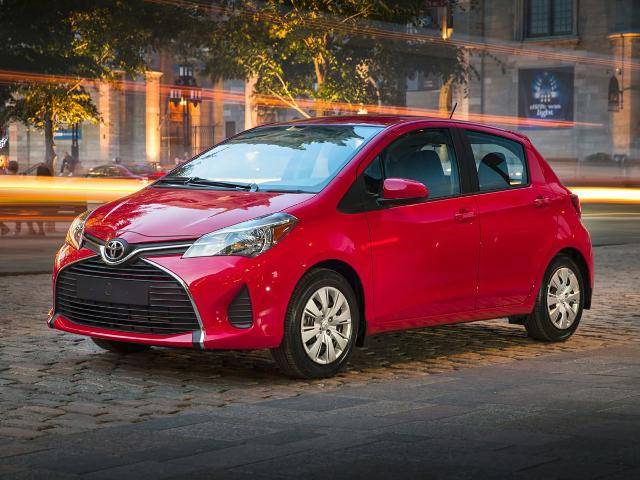 2015 Toyota Yaris L FWD photo