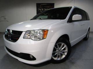 2019 Dodge Grand Caravan SXT FWD photo