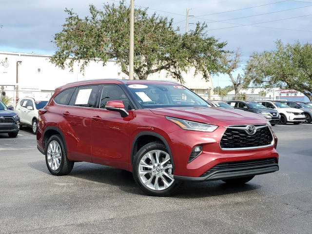 2020 Toyota Highlander Limited FWD photo