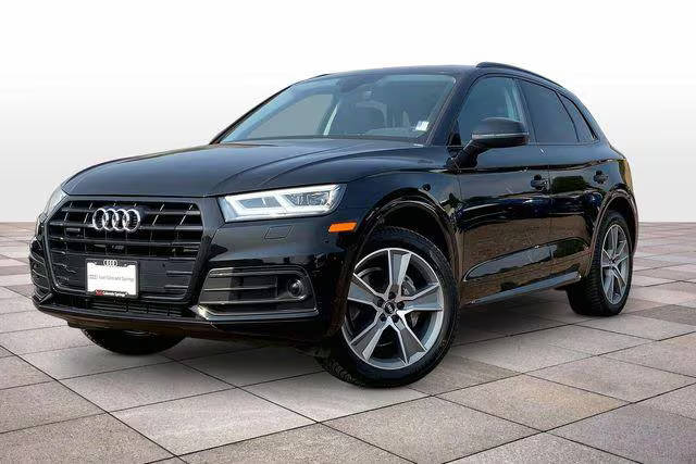 2020 Audi Q5 Premium Plus AWD photo
