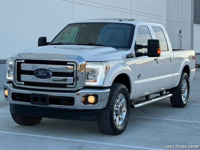2016 Ford F-250 Super Duty Lariat 4WD photo